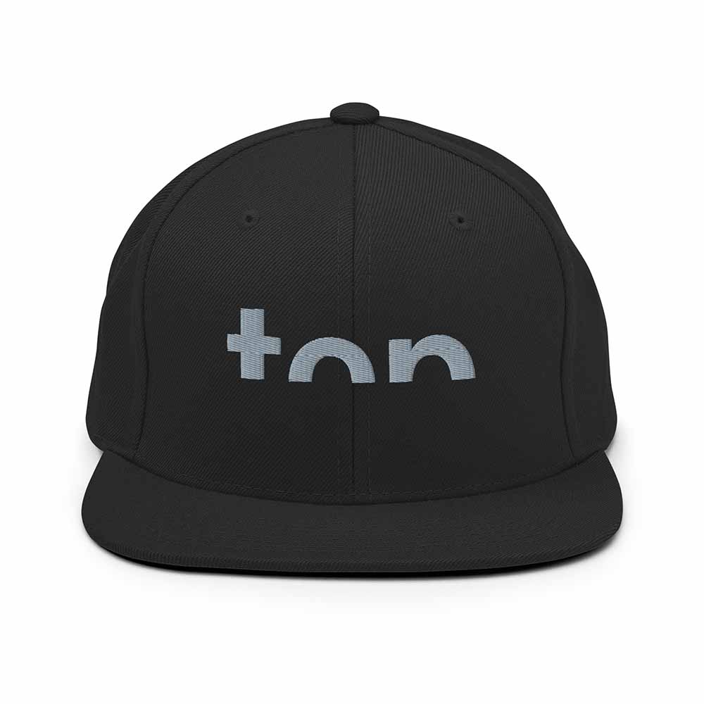 Top 6 Panel Flatbill Snapback Hat black